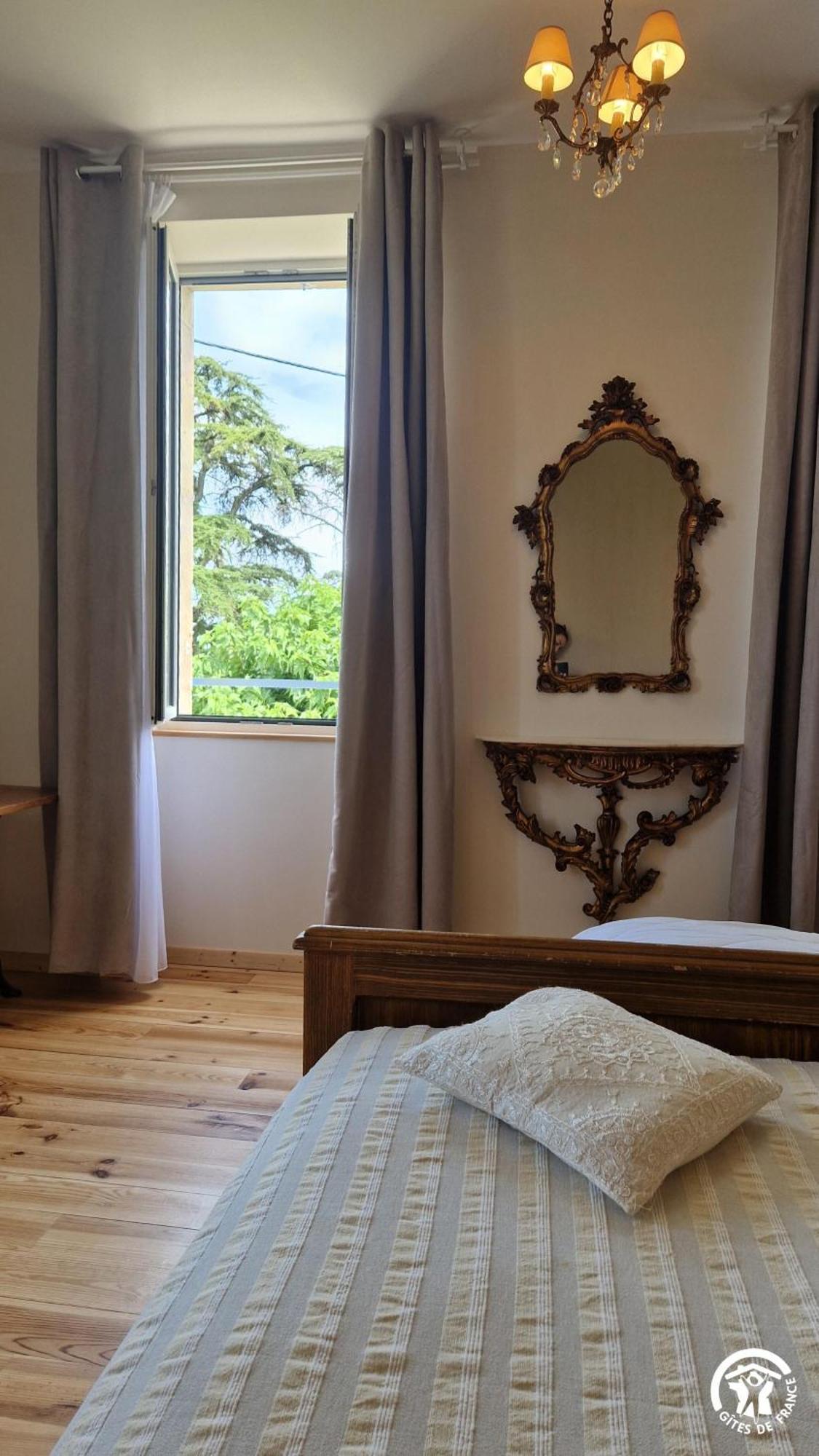 Aux Roses De Cedres Chambre Savane Salvagnac Exterior foto